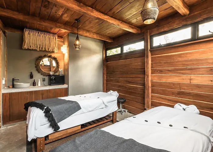 Appartement Siwa Jungle-luxury 2br Retreat With Private Roofto